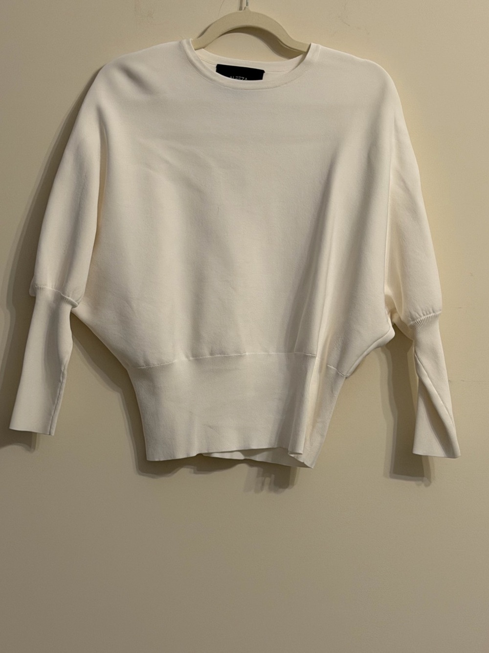 Aleeza Paris Elegant Cream Scoop-Neck Pullover Sweater - Picture 3 of 4